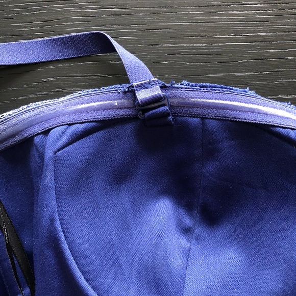 Guess Navy Lace Strapless Sheath Dress - Picture 7 of 10